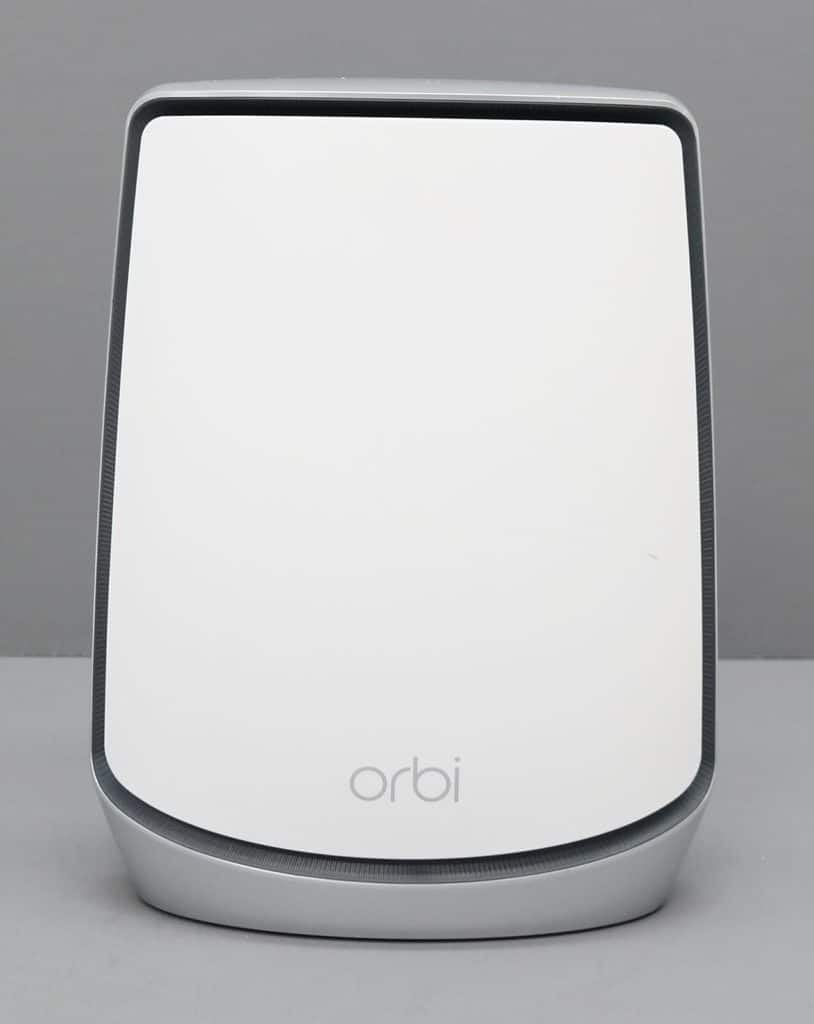 Netgear Orbi RBK852 Design